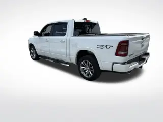 Ram 1500 2022 4x2 Laramie 4dr Crew Cab 5.6 ft. SB Pickup