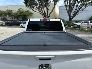 Ram 1500 2022 4x2 Laramie 4dr Crew Cab 5.6 ft. SB Pickup