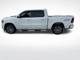 Ram 1500 2022 4x2 Laramie 4dr Crew Cab 5.6 ft. SB Pickup