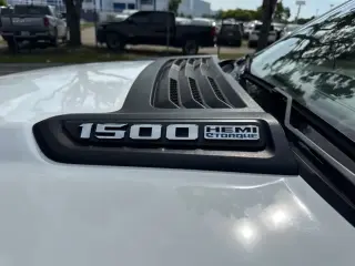 Ram 1500 2022 4x2 Laramie 4dr Crew Cab 5.6 ft. SB Pickup