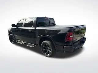 Ram 1500 2025 4x2 Big Horn 4dr Crew Cab 5.6 ft. SB Pickup
