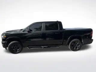 Ram 1500 2025 4x2 Big Horn 4dr Crew Cab 5.6 ft. SB Pickup