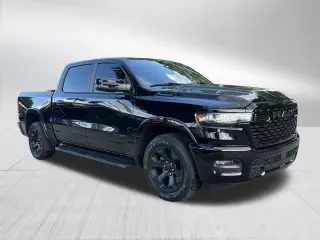 Ram 1500 2025 4x2 Big Horn 4dr Crew Cab 5.6 ft. SB Pickup