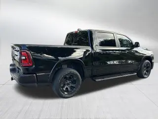 Ram 1500 2025 4x2 Big Horn 4dr Crew Cab 5.6 ft. SB Pickup