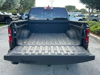 Ram 1500 2025 4x2 Big Horn 4dr Crew Cab 5.6 ft. SB Pickup