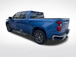 Chevrolet Silverado 1500 2022 4x2 LT 4dr Crew Cab 5.8 ft. SB