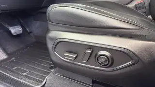 Jeep Grand Cherokee 2024 4x2 Laredo A 4dr SUV