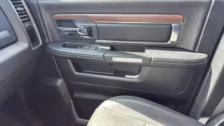 Ram 1500 2014 4x4 Laramie 4dr Crew Cab 5.5 ft. SB Pickup