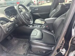 Jeep Cherokee 2019 4x4 Altitude 4dr SUV