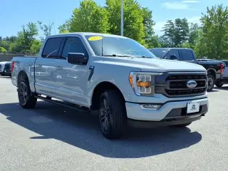 Ford F-150 2023 4x4 Lariat 4dr SuperCrew 5.5 ft. SB