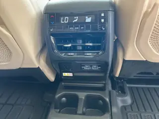 Jeep Grand Cherokee L 2021 4x2 Limited 4dr SUV