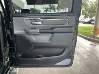 Ram 1500 2022 4x2 Big Horn 4dr Crew Cab 6.4 ft. SB Pickup