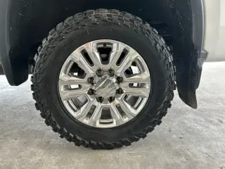 Chevrolet Silverado 3500HD 2022 4x4 LT 4dr Crew Cab SB SRW