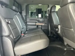 Chevrolet Silverado 3500HD 2022 4x4 LT 4dr Crew Cab SB SRW