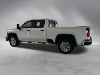 Chevrolet Silverado 3500HD 2022 4x4 LT 4dr Crew Cab SB SRW