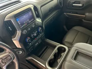 Chevrolet Silverado 3500HD 2022 4x4 LT 4dr Crew Cab SB SRW