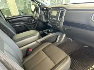 Nissan Titan XD 2018 4x4 S 4dr Crew Cab (Diesel)