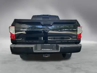 Nissan Titan XD 2018 4x4 S 4dr Crew Cab (Diesel)
