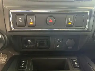Nissan Titan XD 2018 4x4 S 4dr Crew Cab (Diesel)