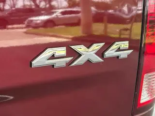Ram 2500 2017 4x4 Tradesman 4dr Crew Cab 6.3 ft. SB Pickup