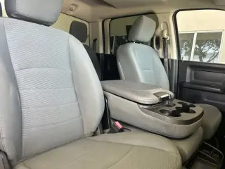 Ram 2500 2017 4x4 Tradesman 4dr Crew Cab 6.3 ft. SB Pickup