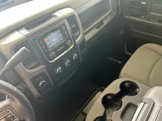 Ram 2500 2017 4x4 Tradesman 4dr Crew Cab 6.3 ft. SB Pickup