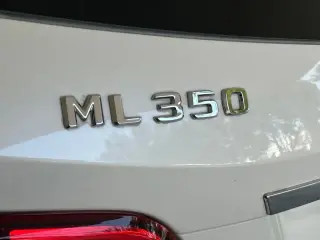 Mercedes-Benz M-Class 2012 AWD ML 350 BlueTEC 4MATIC 4dr SUV