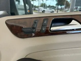 Mercedes-Benz M-Class 2012 AWD ML 350 BlueTEC 4MATIC 4dr SUV