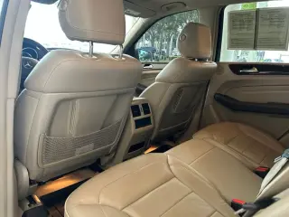 Mercedes-Benz M-Class 2012 AWD ML 350 BlueTEC 4MATIC 4dr SUV