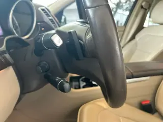 Mercedes-Benz M-Class 2012 AWD ML 350 BlueTEC 4MATIC 4dr SUV