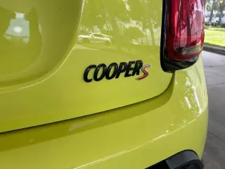 MINI Hardtop 2 Door 2023 Cooper S 2dr Hatchback