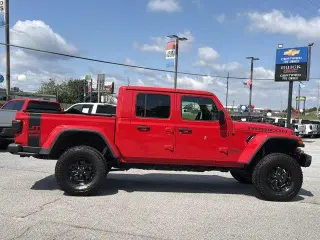 Jeep Gladiator 2020 4x4 Launch Edition 4dr Crew Cab 5.0 ft. SB