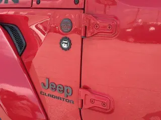 Jeep Gladiator 2020 4x4 Launch Edition 4dr Crew Cab 5.0 ft. SB