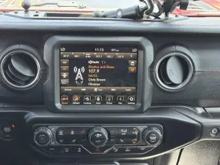 Jeep Gladiator 2020 4x4 Launch Edition 4dr Crew Cab 5.0 ft. SB