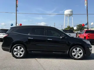 Chevrolet Traverse 2017 LT 4dr SUV w/1LT