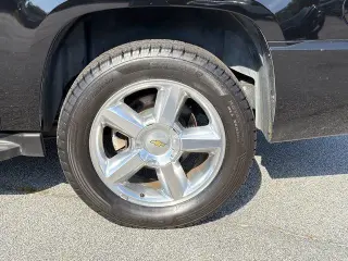 Chevrolet Suburban 2012 4x2 LTZ 4dr SUV