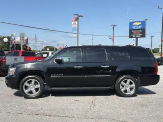 Chevrolet Suburban 2012 4x2 LTZ 4dr SUV