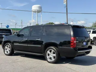 Chevrolet Suburban 2012 4x2 LTZ 4dr SUV