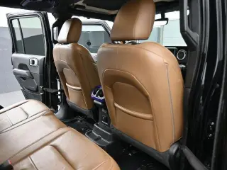 Jeep Wrangler Unlimited 2022 4x4 Sahara 4dr SUV
