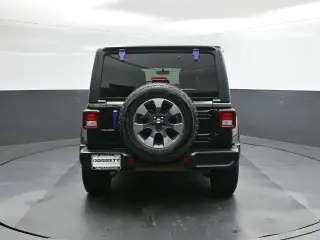 Jeep Wrangler Unlimited 2022 4x4 Sahara 4dr SUV