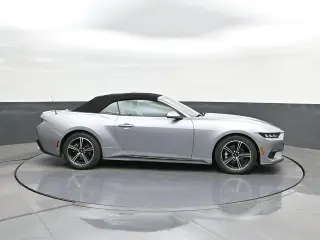 Ford Mustang 2024 EcoBoost 2dr Convertible