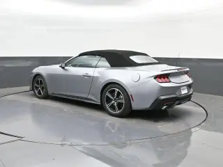 Ford Mustang 2024 EcoBoost 2dr Convertible