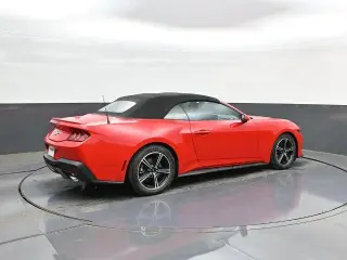 Ford Mustang 2024 EcoBoost 2dr Convertible