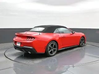 Ford Mustang 2024 EcoBoost 2dr Convertible