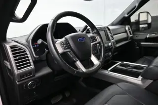 Ford F-250 Super Duty 2017 4x4 King Ranch 4dr Crew Cab 6.8 ft. SB Pickup