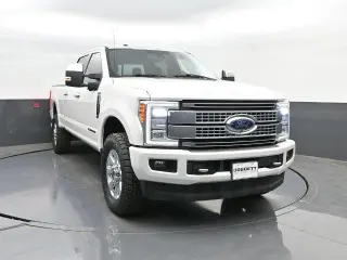 Ford F-250 Super Duty 2017 4x4 King Ranch 4dr Crew Cab 6.8 ft. SB Pickup