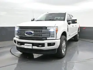 Ford F-250 Super Duty 2017 4x4 King Ranch 4dr Crew Cab 6.8 ft. SB Pickup