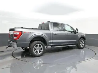 Ford F-150 2021 4x4 XL 4dr SuperCrew 5.5 ft. SB