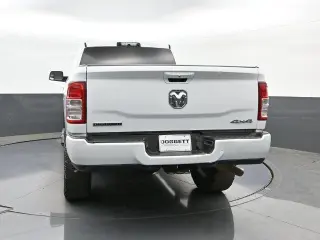 Ram 2500 2019 4x4 Lone Star 4dr Crew Cab 6.3 ft. SB Pickup