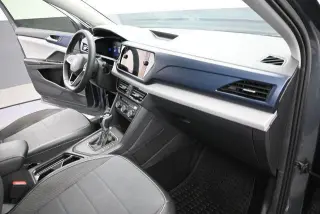 Volkswagen Taos 2022 SE 4dr SUV